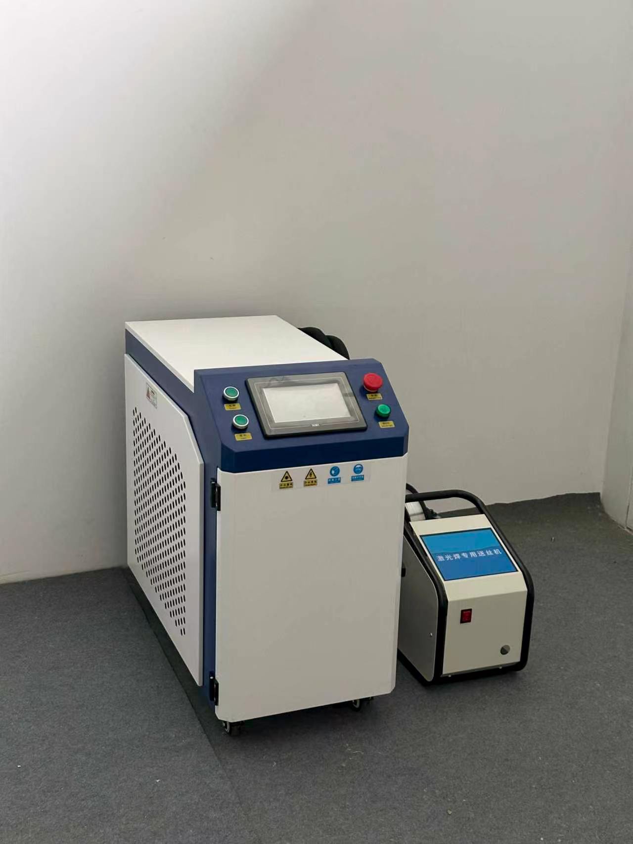 Neuer Typ wassergekühlter trag – Handheld Laser Welding Machine Bewertung und Preis